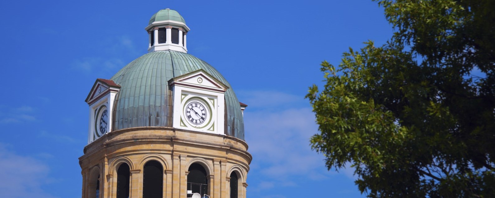 Courthouse photo